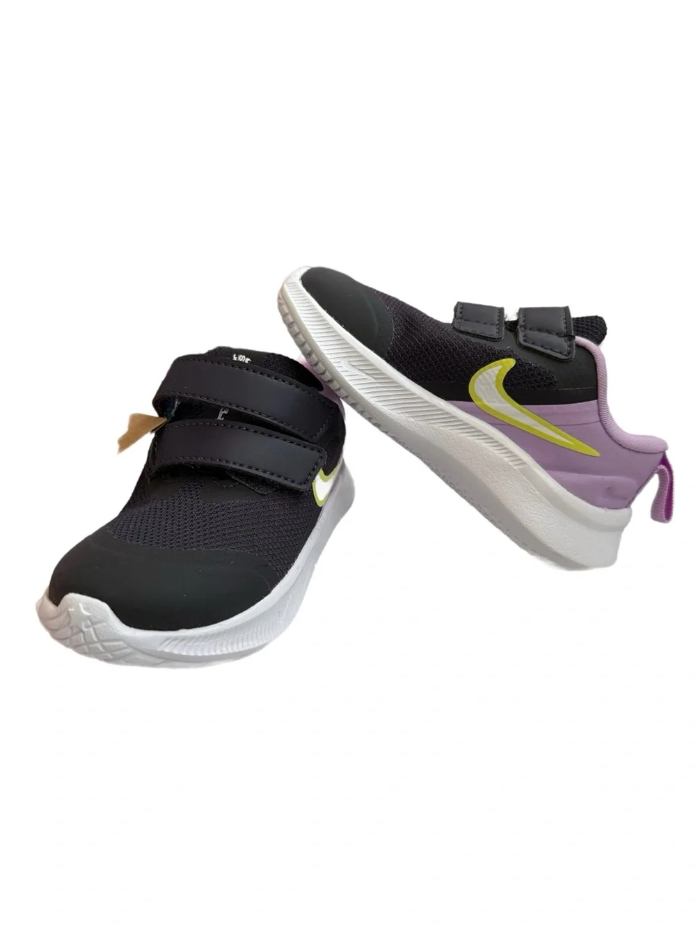 Nike Kids Black, Lavender Star Runner 3 Hook-and-Loop Sneakers size 5c